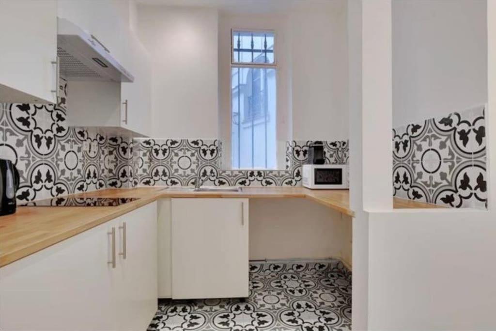 Appartement Magnifique Paris 18 ภายนอก รูปภาพ
