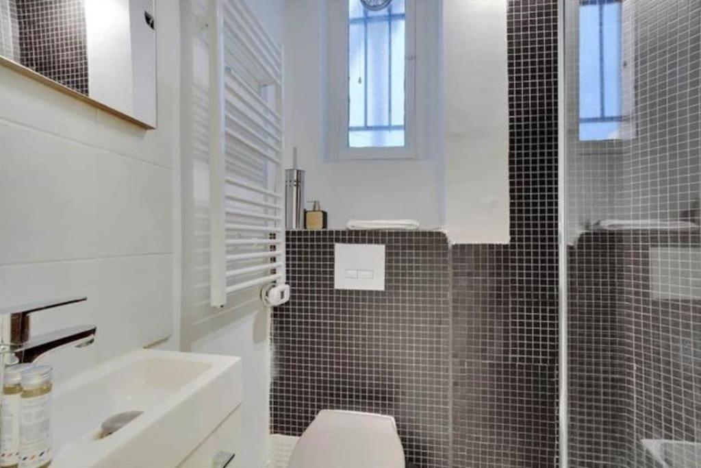 Appartement Magnifique Paris 18 ภายนอก รูปภาพ